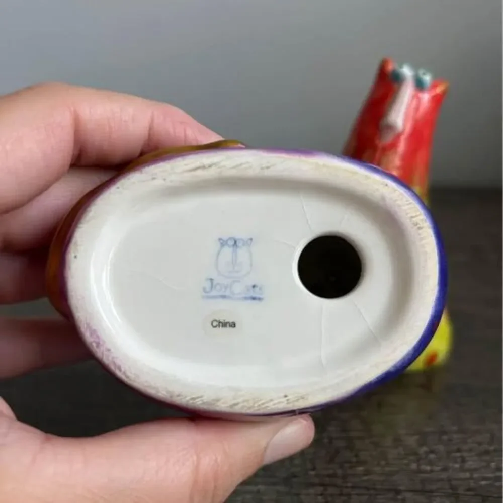 Unbranded funky cats